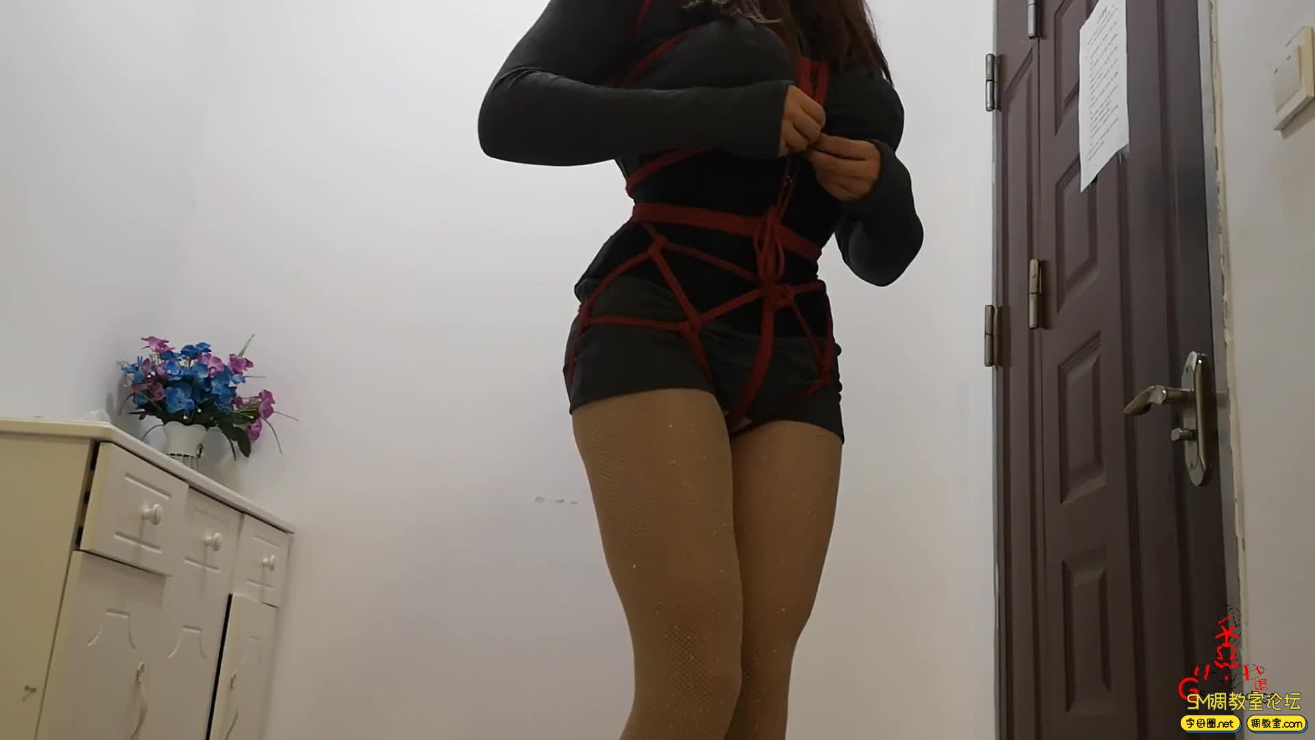 CD伪娘小诡的自缚64 千呼万唤的自缚全过程-视频截图3