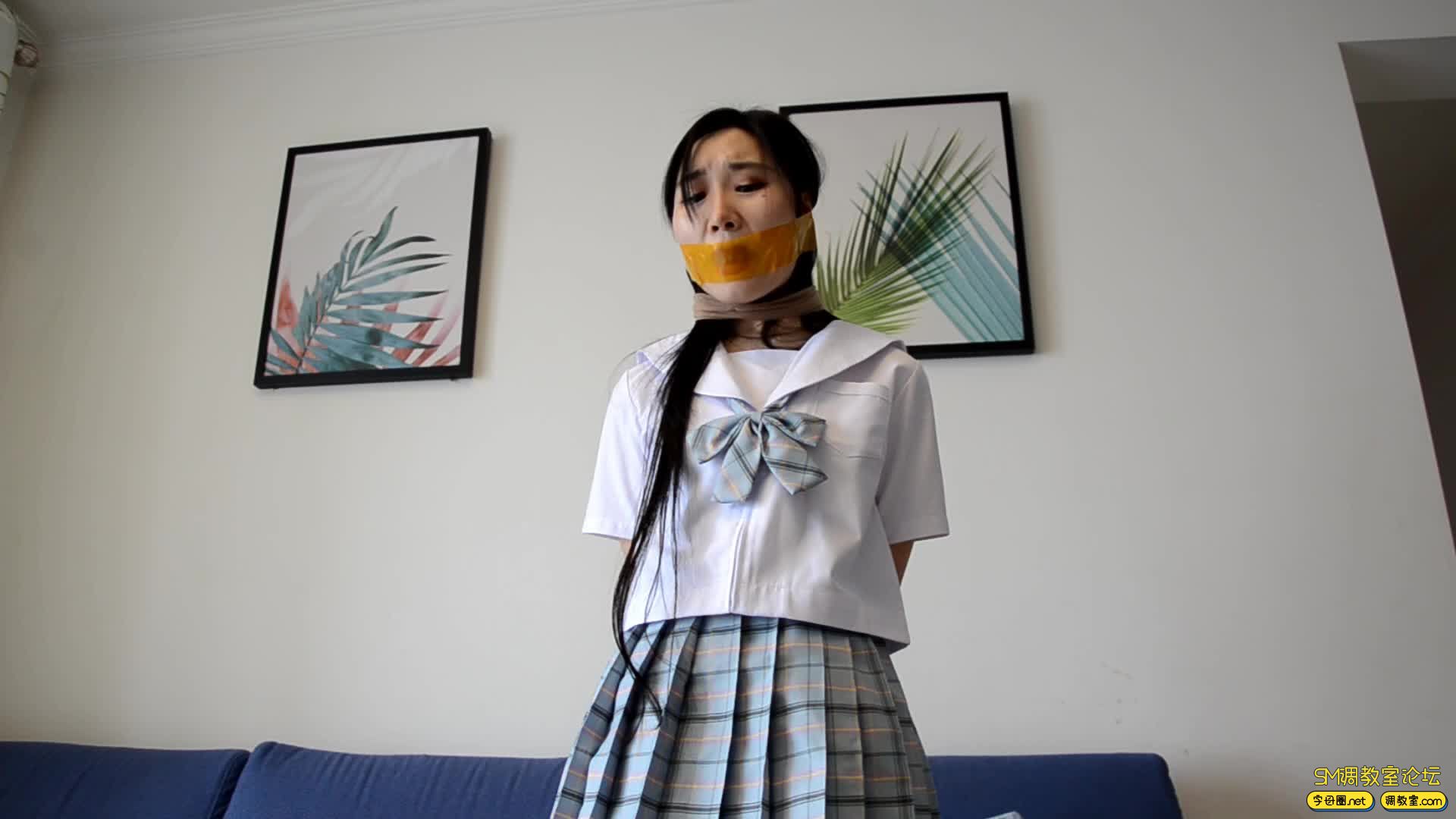 得意客  封嘴劫（2）闺蜜诗函吴晗，视频通话后，遇到劫匪上门，被强迫封嘴朗诵古诗和现代诗，修理工上门，女主却错失自救机会-视频截图5