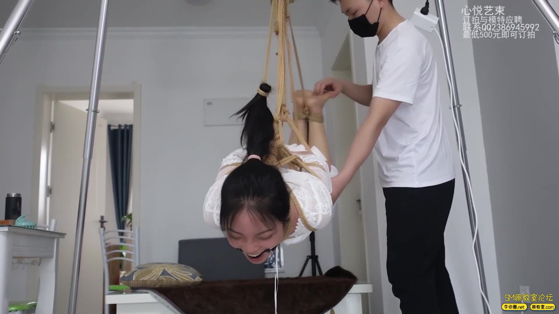 心悦艺束 大二妹子欣然的初次试镜，驷马吊缚TK-视频截图4