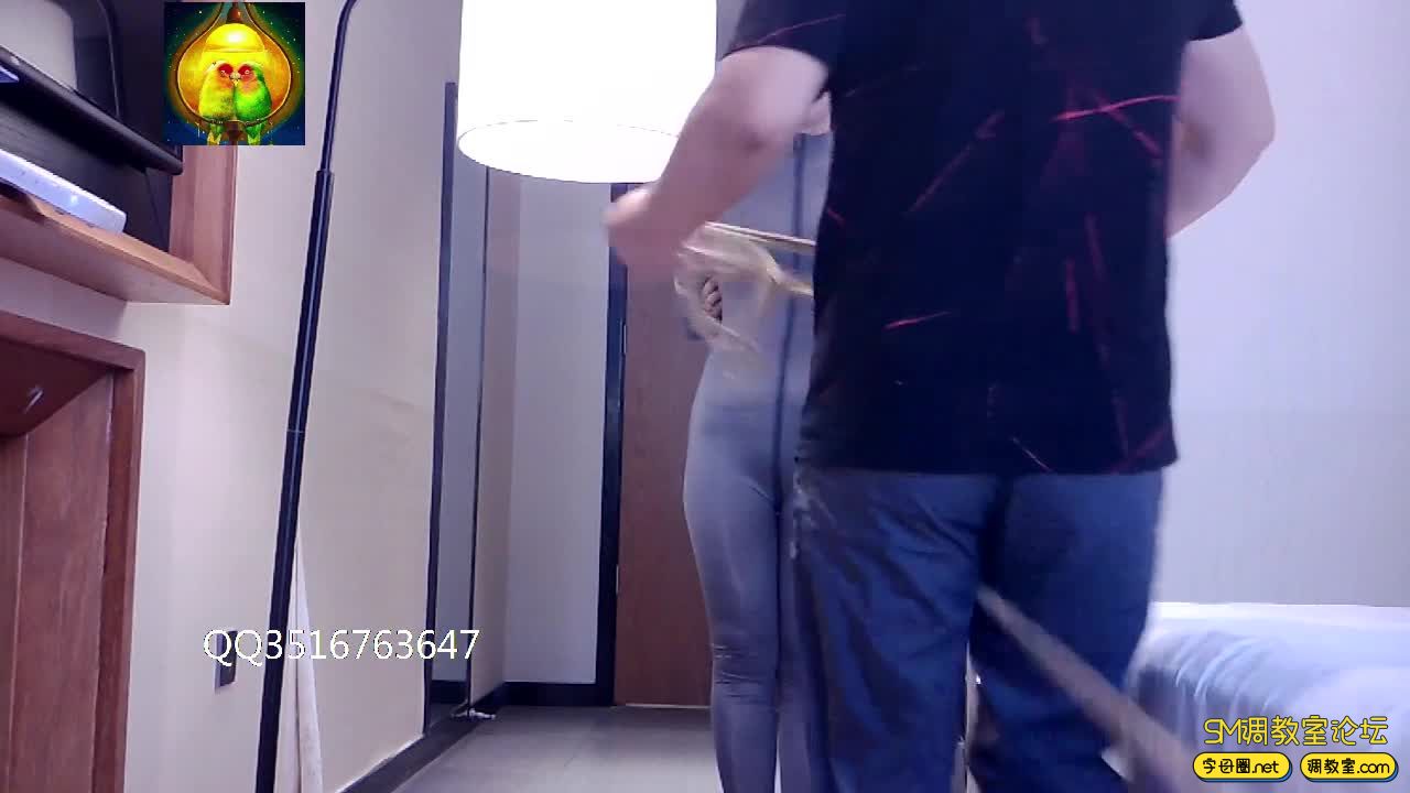 江山原创  小雏灰色情趣连体服五花驷马调教-视频截图2